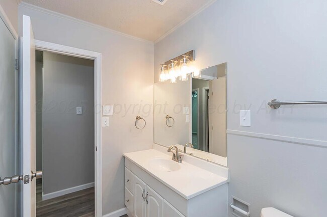 Building Photo - 3617 SE 31st Ave