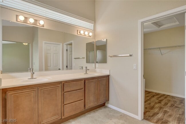 Building Photo - 3491 Bella Valencia Ct
