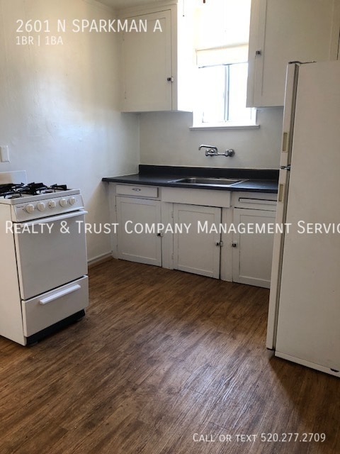 Building Photo - 2601 N Sparkman Blvd