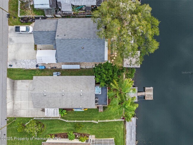 Building Photo - 6901 Richard Dr