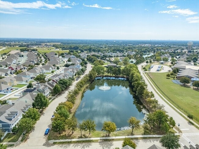 Building Photo - 5937 Revere Dr