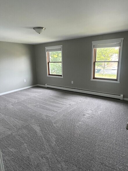 Building Photo - 2610 7th Pl