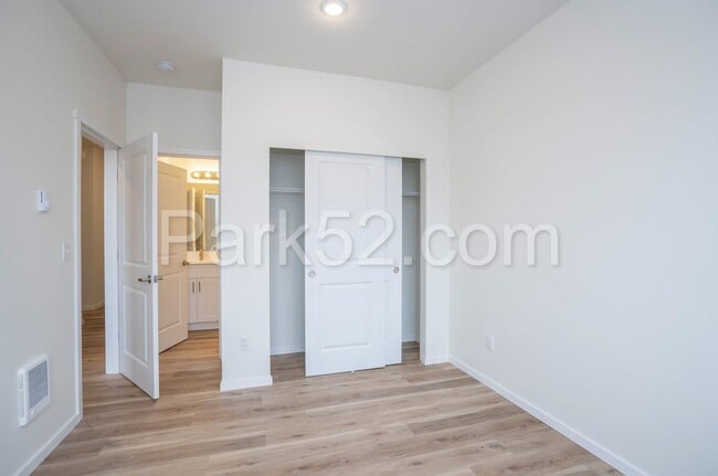 Building Photo - 4546 S Junett St