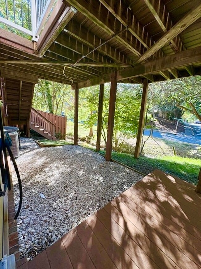 Building Photo - 12014 Montrose Park Pl