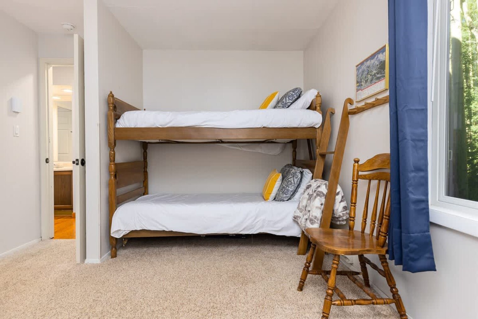 Building Photo - 246 Broken Lance Dr