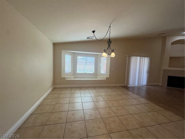 Building Photo - 3309 Blueberry Climber Ave