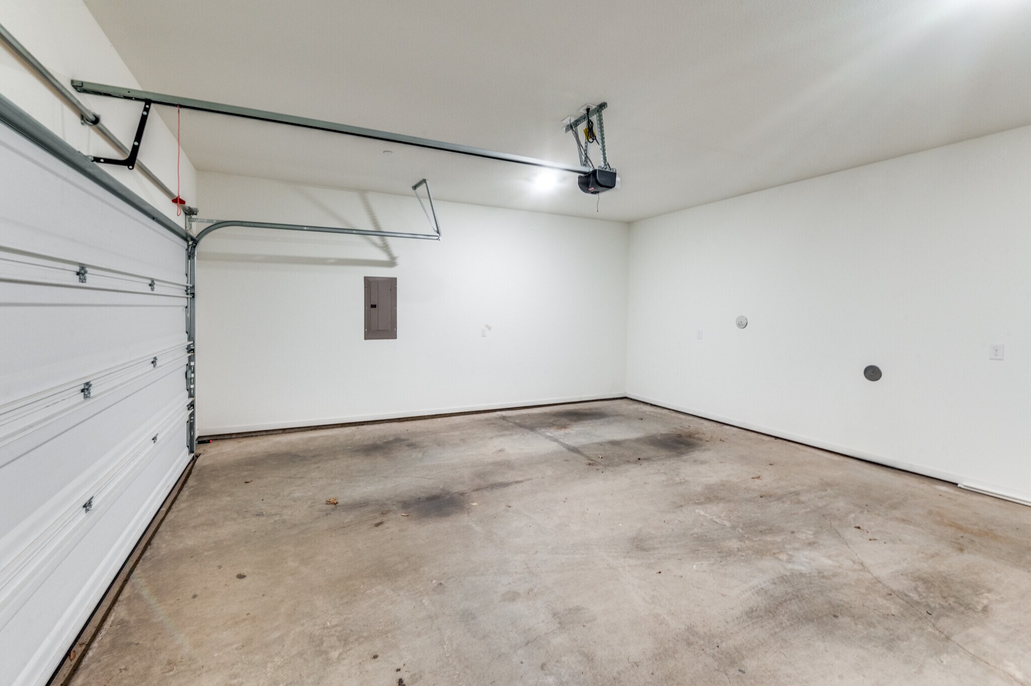Building Photo - 3812 San Jacinto St