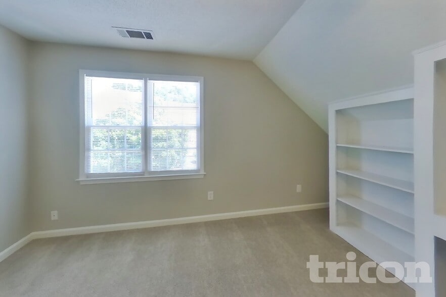 Building Photo - 4309 Magnolia Path