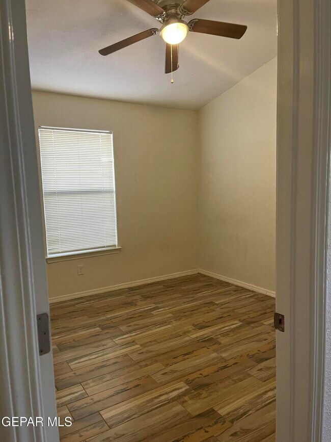 Building Photo - 6512 Dakota Ridge Dr