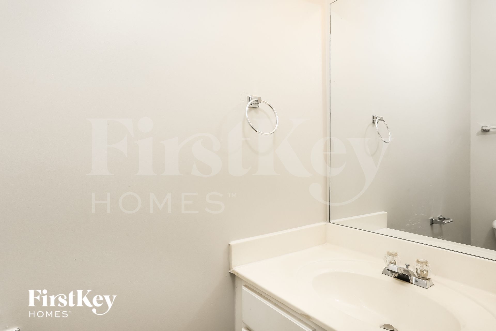 Building Photo - 786 Weybourne Ct NE