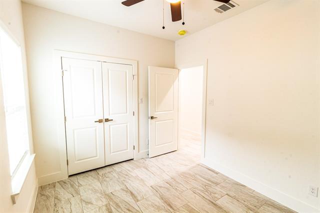 Building Photo - 540 Highview Ct