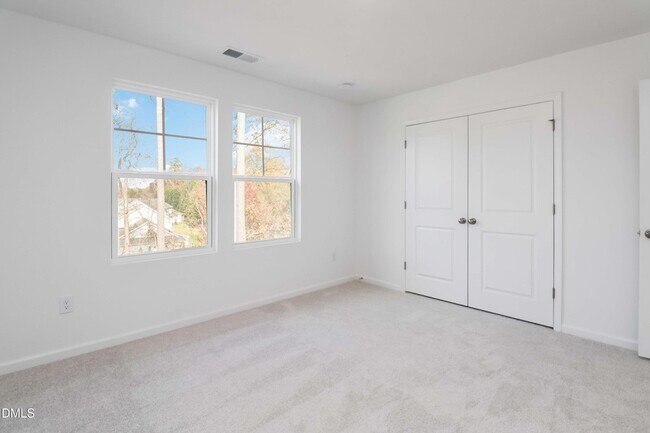 Building Photo - 3615 Elm Grv Ln