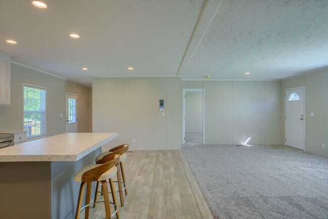 Building Photo - 1118 Old Tar Landing Rd