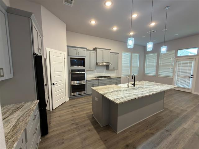 Building Photo - 3102 Bunting Dr