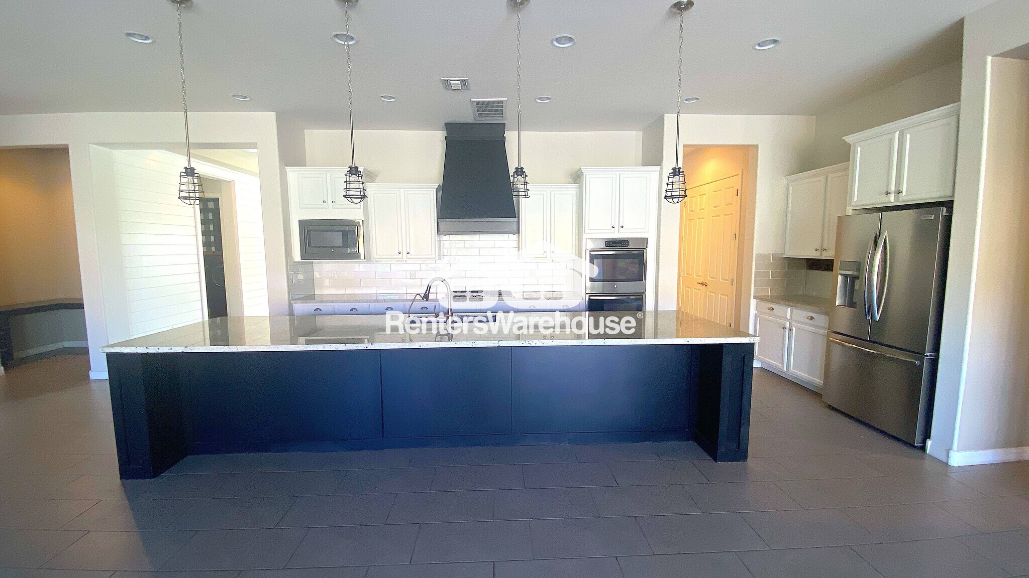 Building Photo - 19894 E Strawberry Dr