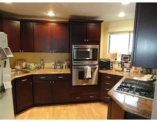 Building Photo - 3 Treetop Park