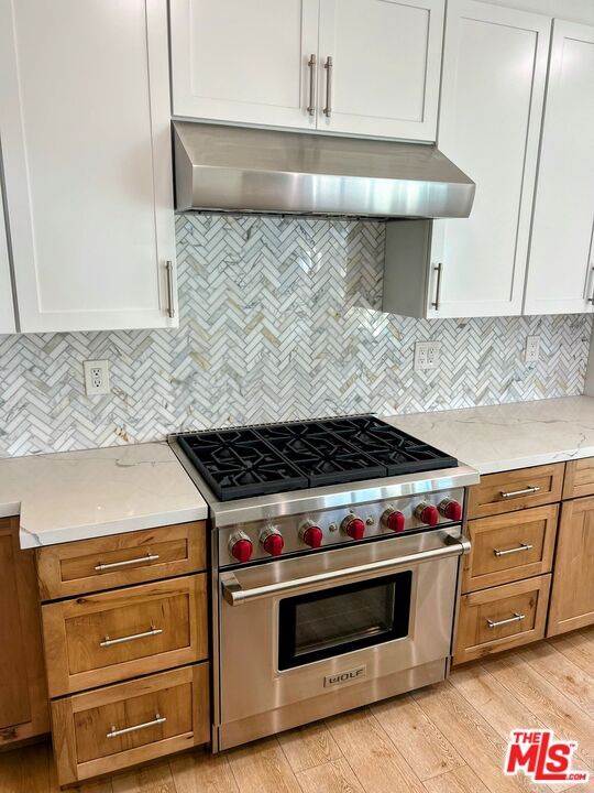 Building Photo - 5525 W Olympic Blvd