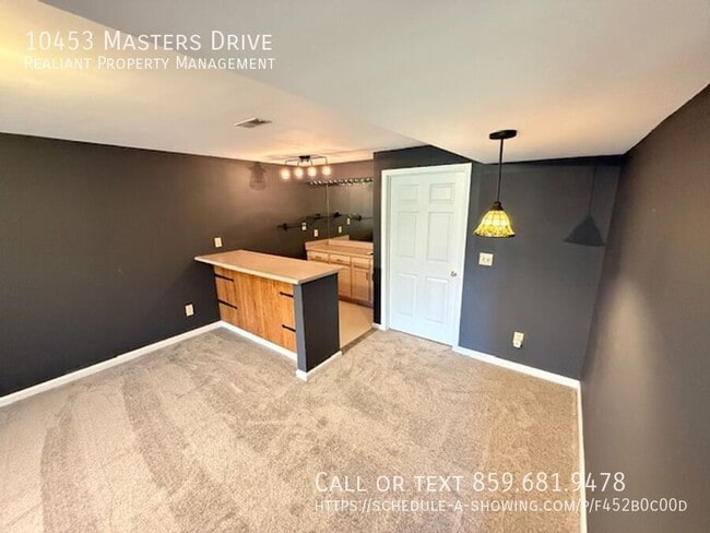 Building Photo - 10453 Masters Dr