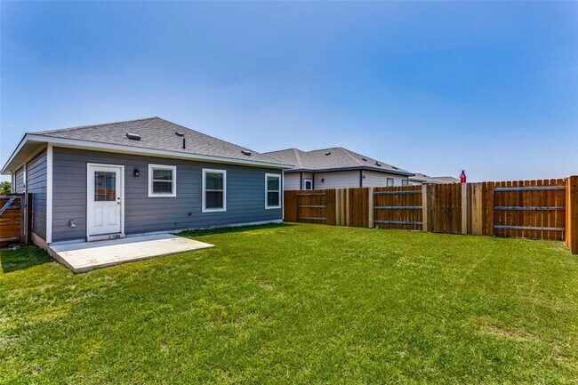 Building Photo - 341 Trellis Blvd