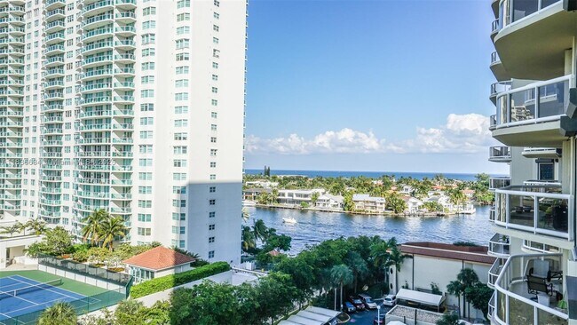 Building Photo - 20191 E Country Club Dr