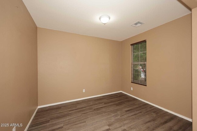 Building Photo - 11020 E Shepperd Ave