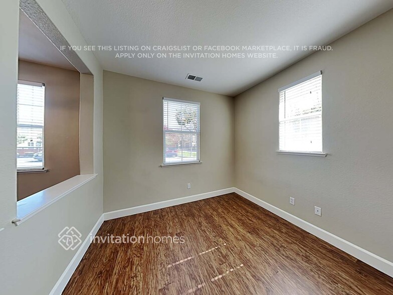 Building Photo - 6082 Ashwell Way