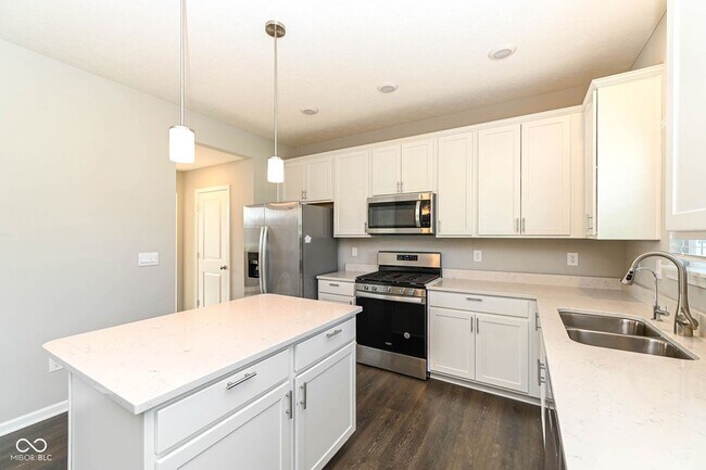 Building Photo - 1357 Agogo Way