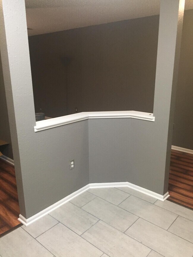 Building Photo - 16955 Toronto Ave SE