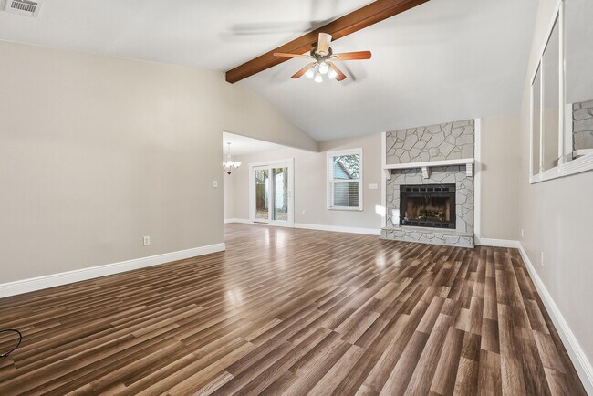 Building Photo - 266 Honeysuckle Way