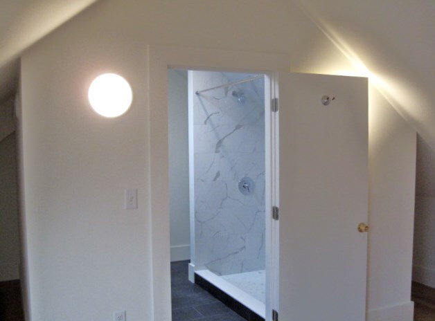 Building Photo - 20 Beechwood Ave