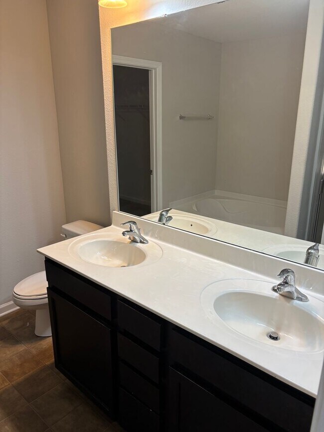 Building Photo - Newly Renovated Four Bedroom Home In North...
