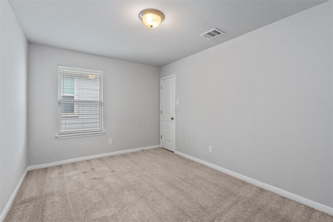 Building Photo - 17300 Antioch Ave