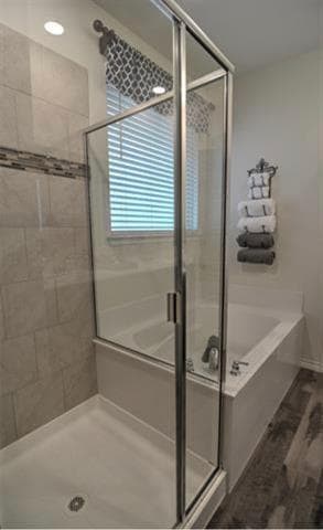 Building Photo - 2209 Miramar Dr