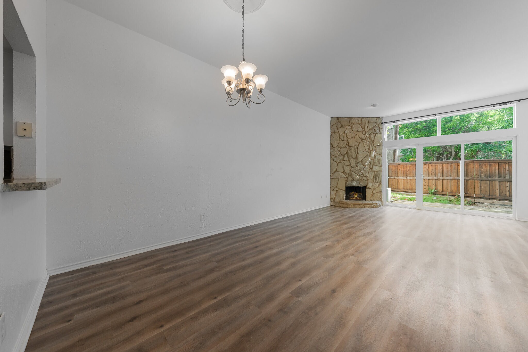 Building Photo - 2815 Welborn St
