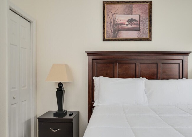 Building Photo - 835 Assembly Ct