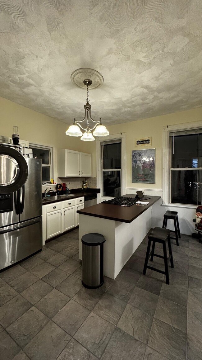 Building Photo - 311 Monastery Pl