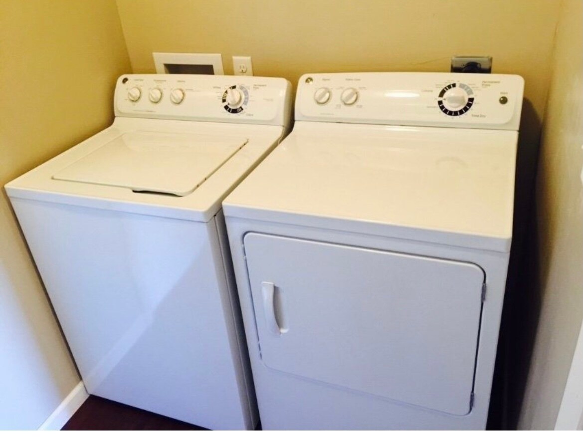 Laundry - 307 Main St
