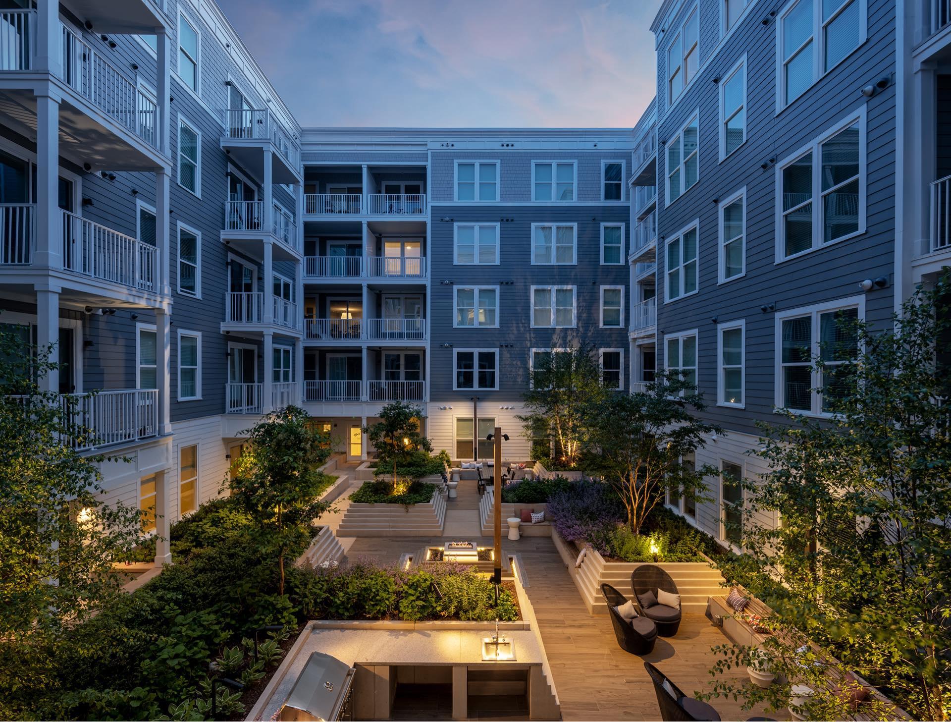 Building Photo - 8525 Chevy Chase Lake Terrace