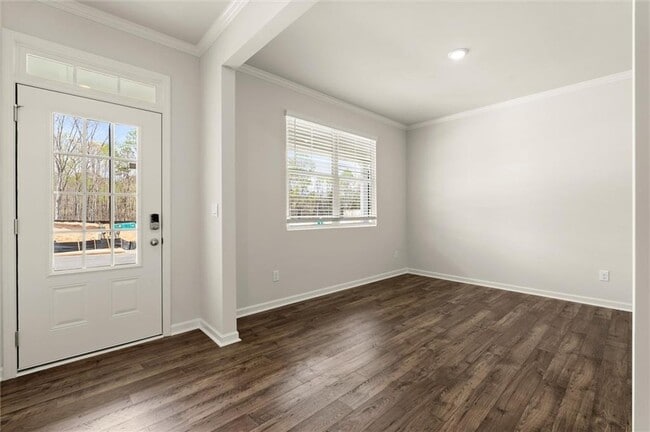 Building Photo - 348 Belmont Dr