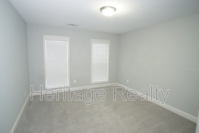 Building Photo - 2050 Gusty Wind Ln