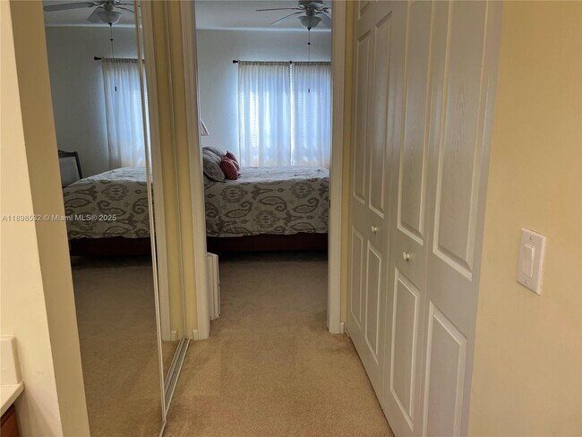 Building Photo - 3500 Oaks Clubhouse Dr