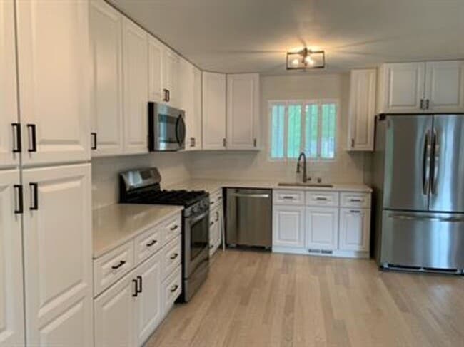 Building Photo - Beautiful 3 Bedroom Home in Bozeman