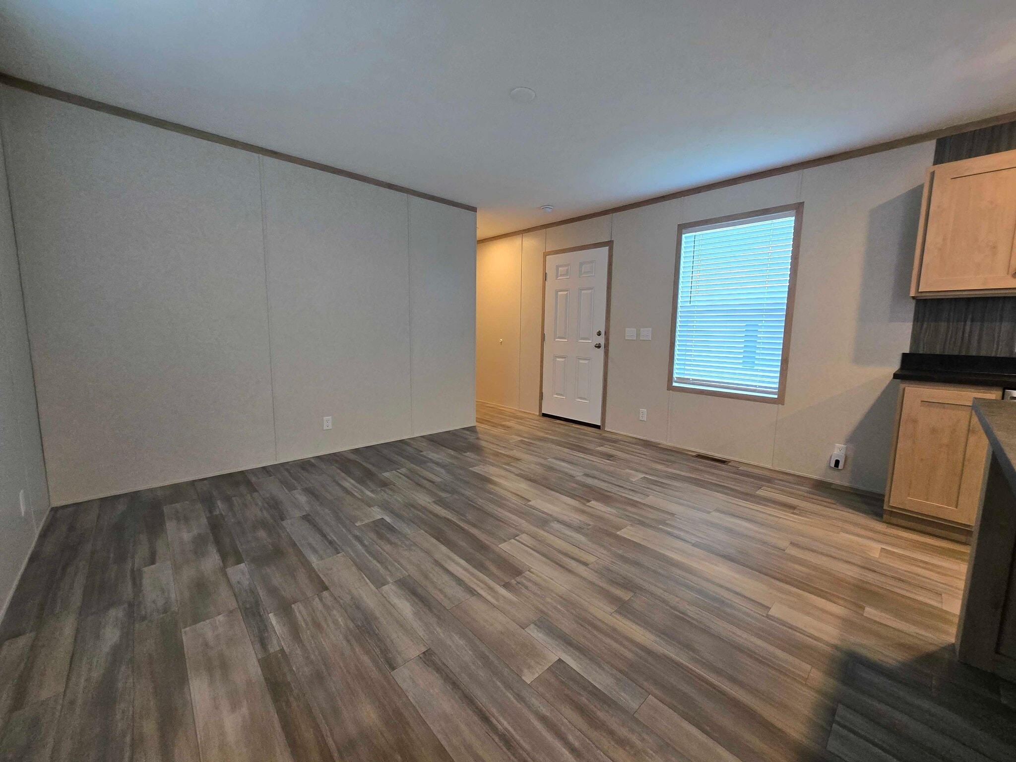 Building Photo - 29778 W Essex Ct