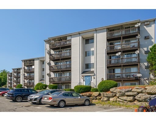 Building Photo - 11 Gibbs St