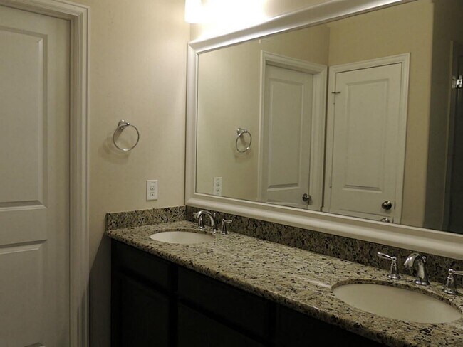 Building Photo - 103 Kendrick Pines Blvd