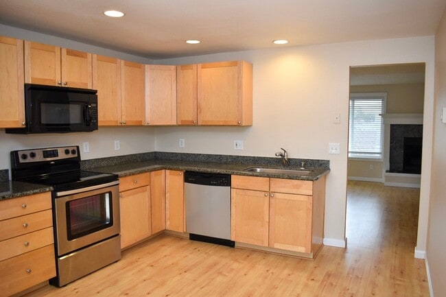 Primary Photo - Check Out This LOW Price!!! Remodeled 3BD ...