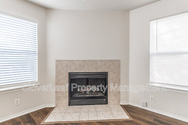 Building Photo - 11023 Barclay Point