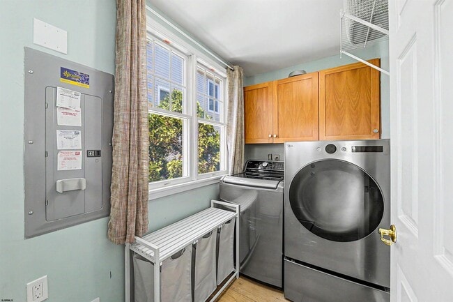 Building Photo - 2 S Coolidge Ave