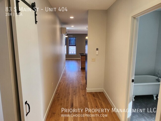 Building Photo - 1BR Penthouse Apartment, Downtown Harrison...