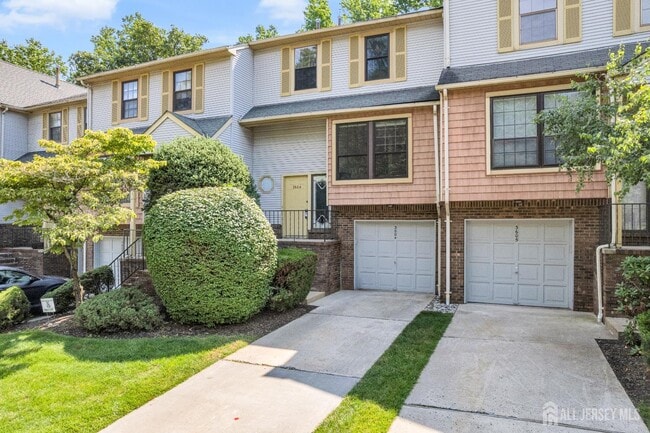 Building Photo - 3604 Springbrook Dr
